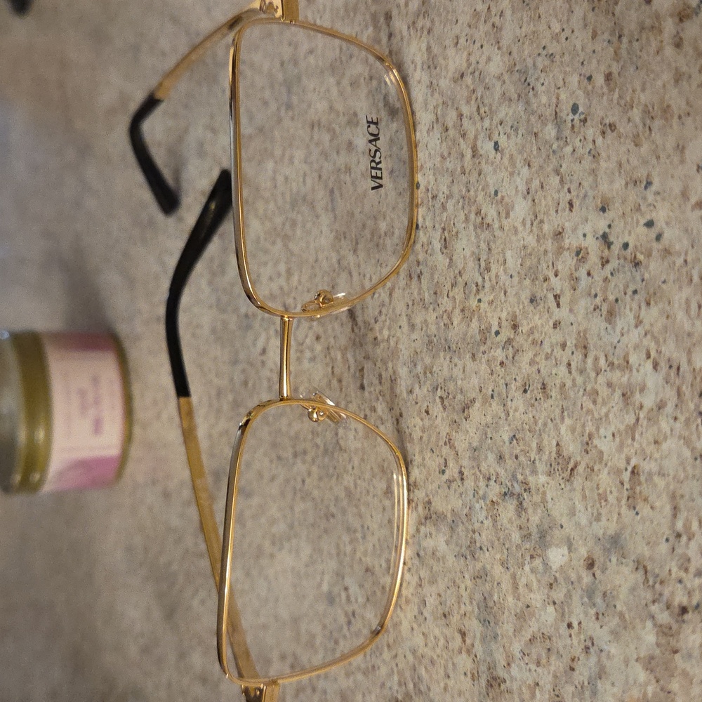 Versace Gold Frame Eyewear - Picture 4 of 4